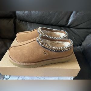 Ugg Tasman